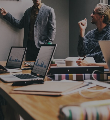 Equipe da VGA trabalhando